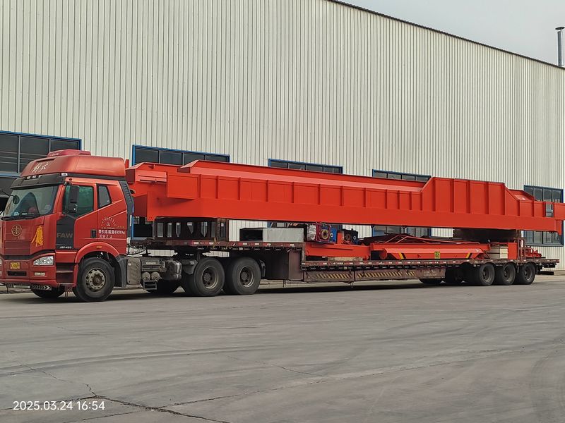 通用橋式起重機(jī) QDXX32/5t—19.5m 電動(dòng)單梁橋式起重機(jī) 2臺(tái) LD10t—16.5m 制作完成，發(fā)往河北石家莊交付客戶使用。