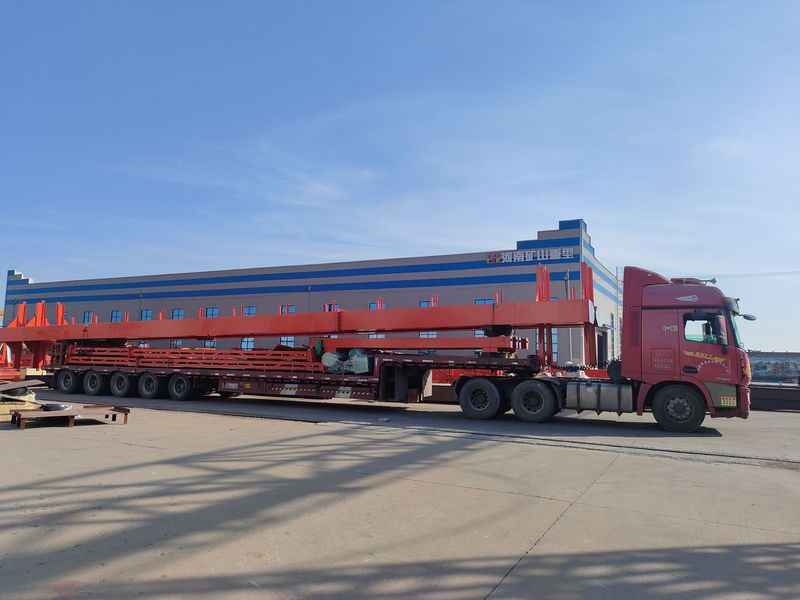 電動(dòng)葫蘆門式起重機(jī)  2臺(tái) MHxh10t—24m 制作完成，發(fā)往湖北交付客戶使用